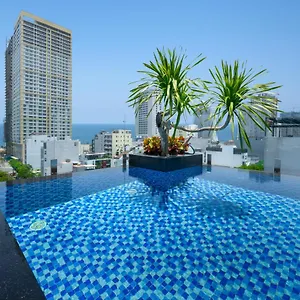 Hotel Tashi Ocean & - Free Gym Access, Da Nang