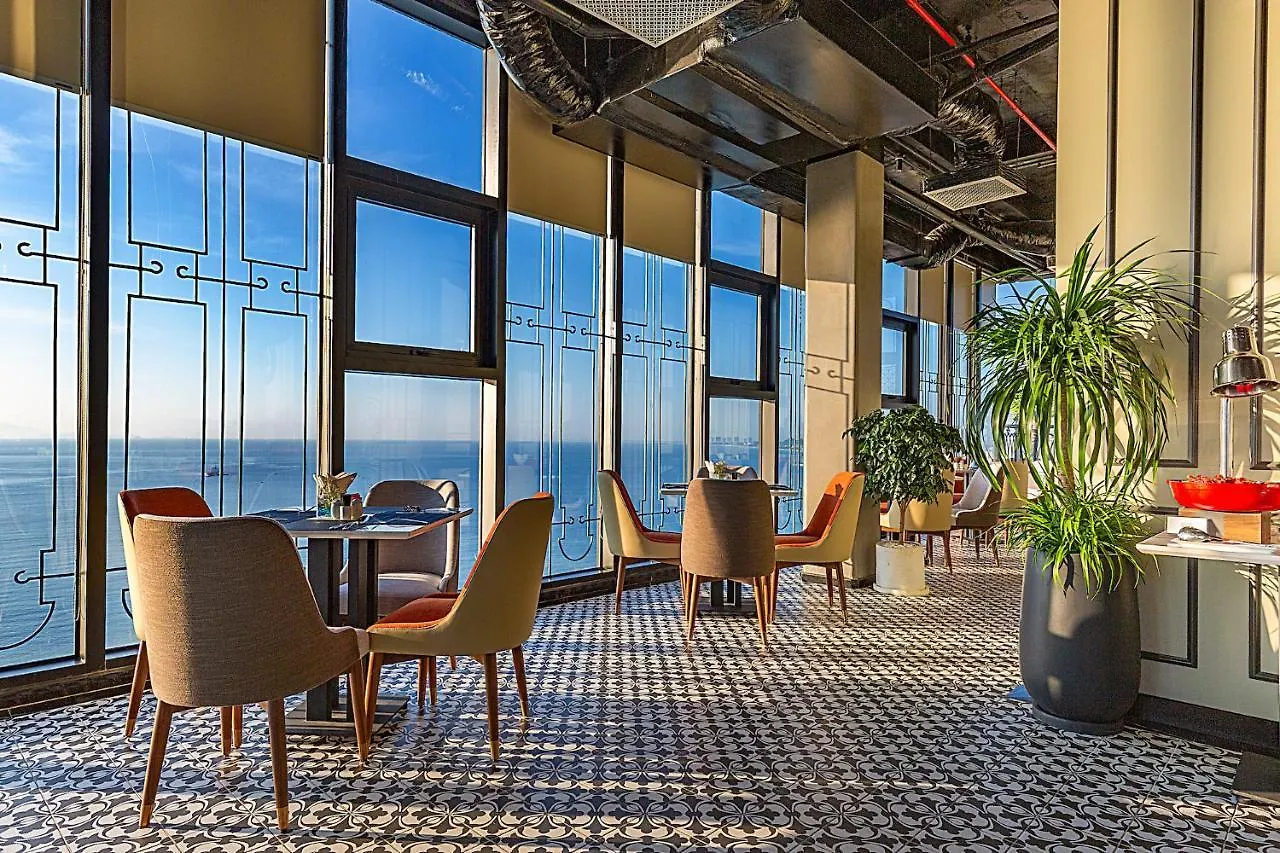 Peninsula Hotel Danang 5*, Đà Nẵng
