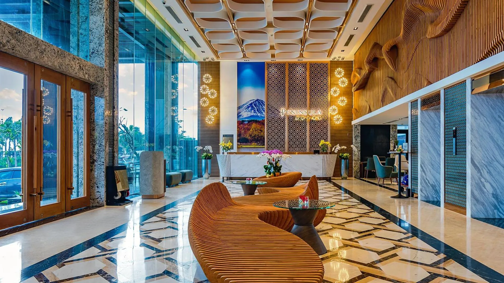 Peninsula Hotel Danang 5*, Da Nang