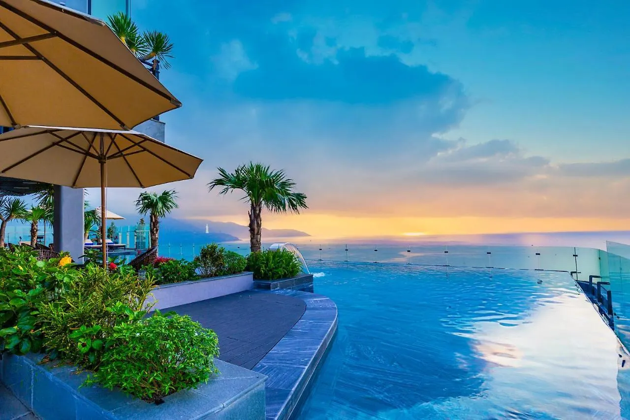 Peninsula Hotel Danang Da Nang