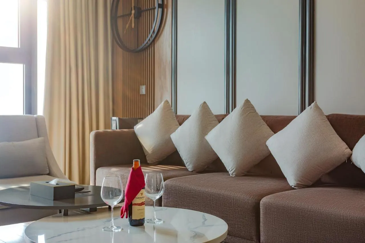 Peninsula Hotel Danang