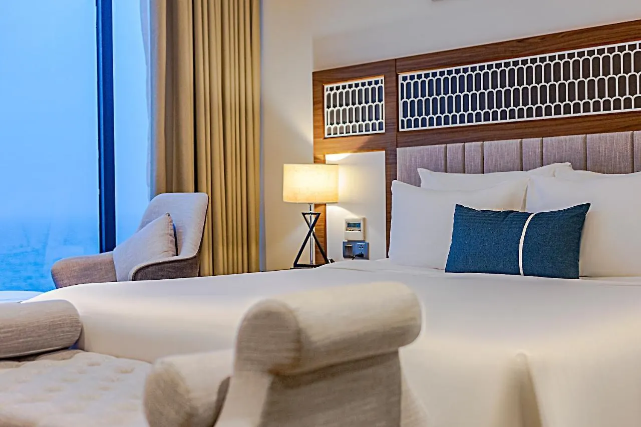 Peninsula Hotel Danang 5*, Da Nang Vietnam