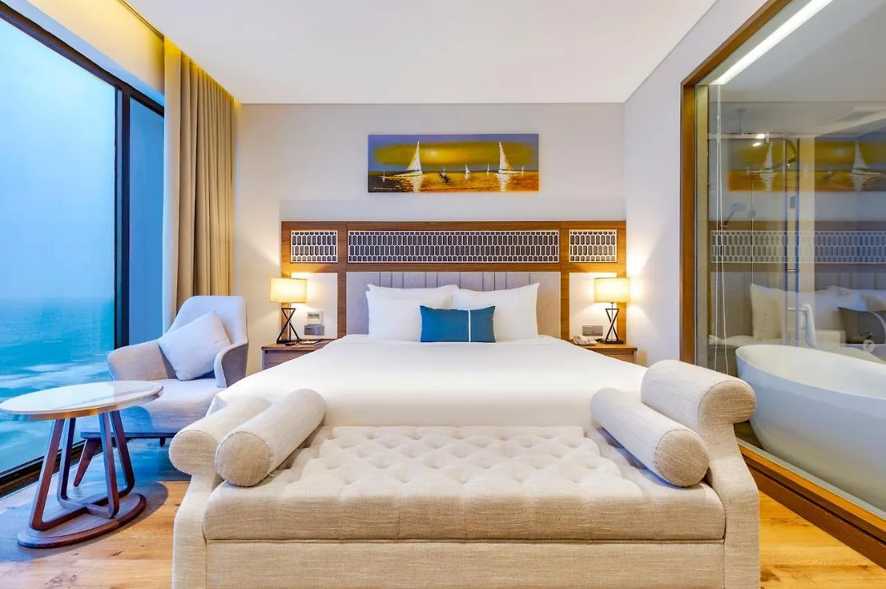 Peninsula Hotel Danang